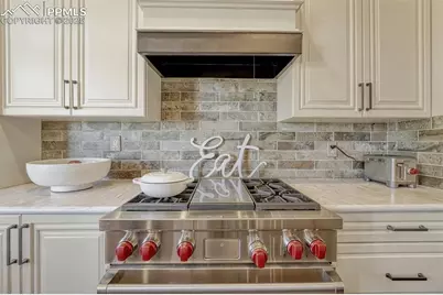 18560 Woodhaven Drive, Colorado Springs, CO 80908 - Photo 9