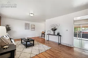 2712 Arlington Dr, Colorado Springs, CO 80910 - Photo 3