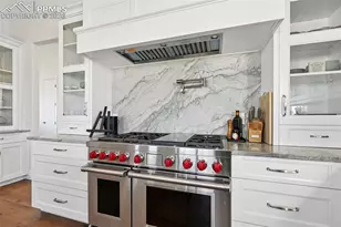 19645 Insborough Ct, Monument, CO 80132 - Photo 7