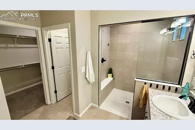 6742 Golden Briar Lane, Colorado Springs, CO 80927 - Photo 17
