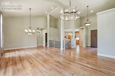 996 Summer Spring View, Colorado Springs, CO 80906 - Photo 7