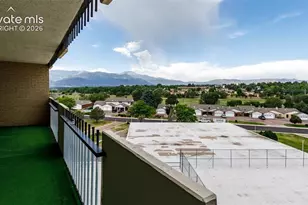 411 Lakewood Circle, Colorado Springs, CO 80910 - Photo 37