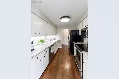 411 Lakewood Circle #B1009, Colorado Springs, CO 80910 - Photo 5