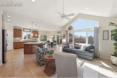 2615 Tamora Way, Colorado Springs, CO 80919 - Photo 11