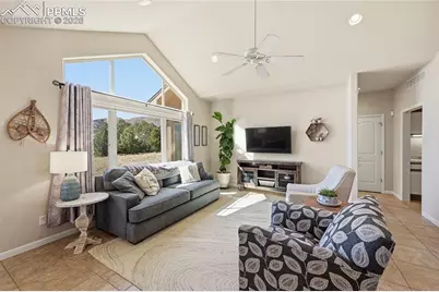 2615 Tamora Way, Colorado Springs, CO 80919 - Photo 9