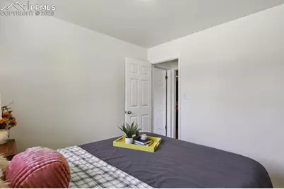 906 Bowser Drive, Colorado Springs, CO 80909 - Photo 17