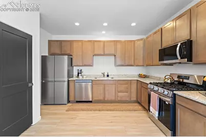 1947 Dawkins View, Colorado Springs, CO 80910 - Photo 7