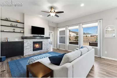 10131 Hannaway Drive, Colorado Springs, CO 80924 - Photo 9