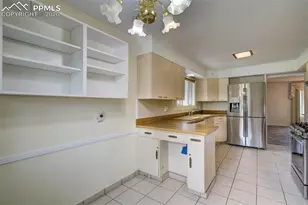 130 Cresta Rd, Colorado Springs, CO 80906 - Photo 13