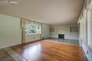 130 Cresta Rd, Colorado Springs, CO 80906 - Photo 7