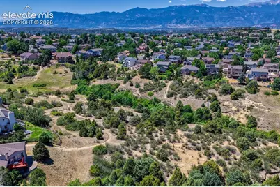 5715 Velvet Court, Colorado Springs, CO 80918 - Photo 11