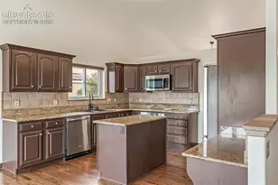 2396 Craycroft Dr, Colorado Springs, CO 80920 - Photo 17