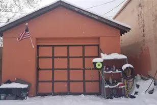 2423 E St Vrain St, Colorado Springs, CO 80909 - Photo 5