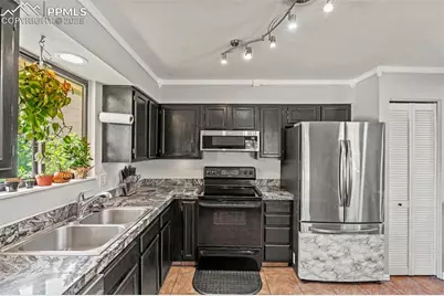 7385 Powderwash Drive, Colorado Springs, CO 80911 - Photo 9