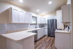 496 E Earl Dr, Pueblo West, CO 81007 - Photo 11