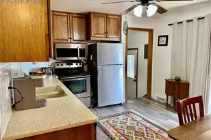 2408 W 15th St, Pueblo, CO 81003 - Photo 7