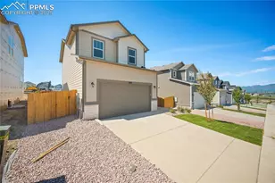 11833 Lost Peak Ln, Colorado Springs, CO 80925 - Photo 3