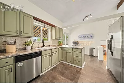 5393 Galena Drive, Colorado Springs, CO 80918 - Photo 9