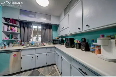 521 Acoma Drive, Colorado Springs, CO 80911 - Photo 19