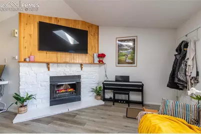 6379 Village Lane, Colorado Springs, CO 80918 - Photo 7