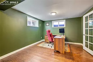 1323 Sanderson Ave, Colorado Springs, CO 80915 - Photo 33