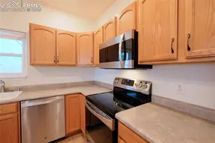 1367 N Dailey Dr, Pueblo, CO 81007 - Photo 11