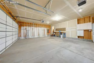 1367 N Dailey Dr, Pueblo, CO 81007 - Photo 39