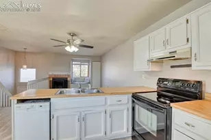 311 Trapper Ln, Fountain, CO 80817 - Photo 15