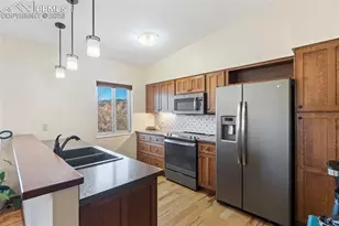 1142 Fontmore Rd, Colorado Springs, CO 80904 - Photo 11