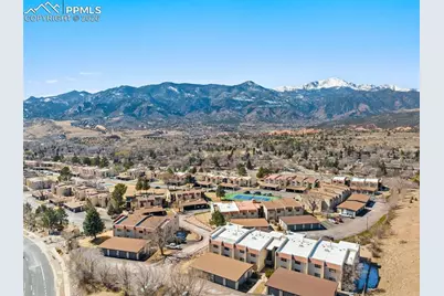 1142 Fontmore Road #C, Colorado Springs, CO 80904 - Photo 35