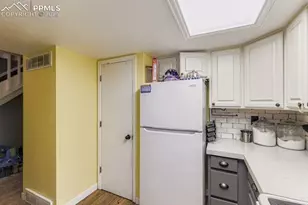 3517 Atlantic Dr, Colorado Springs, CO 80910 - Photo 9