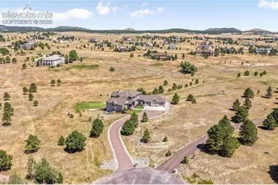 19195 Breton Place, Monument, CO 80132 - Photo 3