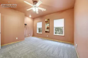 1008 E Kirkwood Dr, Pueblo, CO 81007 - Photo 7