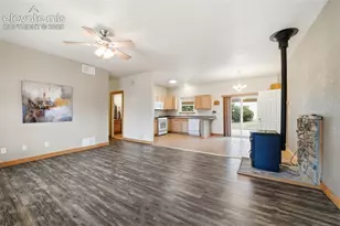 1008 E Kirkwood Dr, Pueblo, CO 81007 - Photo 5