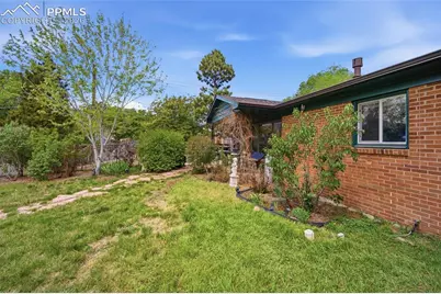 610 Hilltop Drive, Colorado Springs, CO 80905 - Photo 5