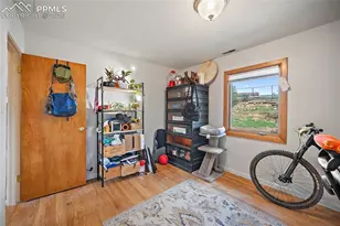 610 Hilltop Dr, Colorado Springs, CO 80905 - Photo 17