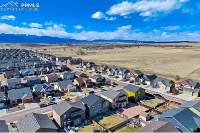 6131 Hayfield Place, Colorado Springs, CO 80925 - Photo 43