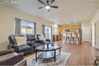 6131 Hayfield Place, Colorado Springs, CO 80925 - Photo 9