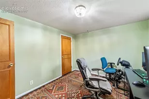 2302 Kent Ln, Colorado Springs, CO 80909 - Photo 31