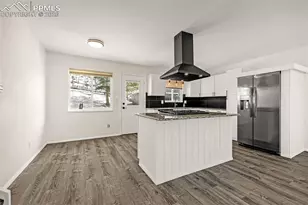 2415 Camelot Ct, Colorado Springs, CO 80904 - Photo 9