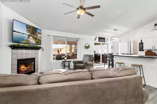 842 Barn Owl Dr, Fountain, CO 80817 - Photo 3