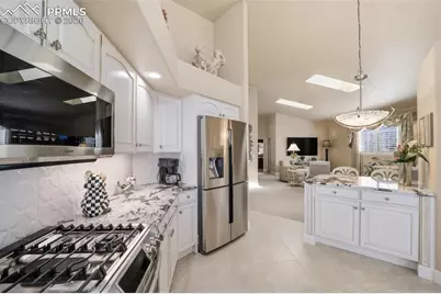 5035 Vista Del Sol Point, Colorado Springs, CO 80919 - Photo 21