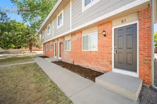 81 Castle Royal Dr, Pueblo, CO 81005 - Photo 5