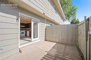 81 Castle Royal Dr, Pueblo, CO 81005 - Photo 17