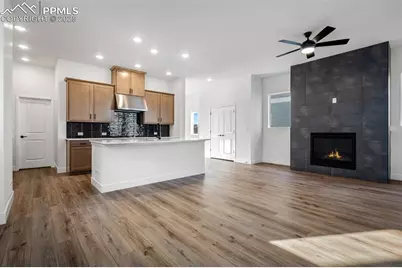 8916 Wolf Valley Drive, Colorado Springs, CO 80924 - Photo 5