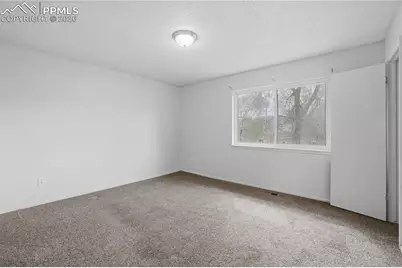 336 Robbins Mill Place, Colorado Springs, CO 80910 - Photo 13