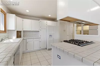 215 Luxury Lane, Colorado Springs, CO 80921 - Photo 9