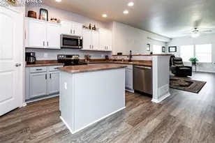 6351 Pilgrimage Rd, Colorado Springs, CO 80925 - Photo 7