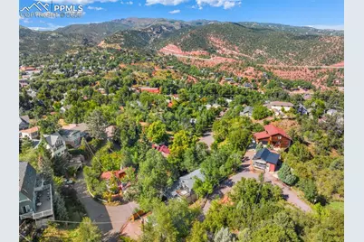 135 South Path, Manitou Springs, CO 80829 - Photo 37