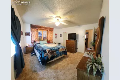 1555 Luna Vista Street, Colorado Springs, CO 80911 - Photo 15